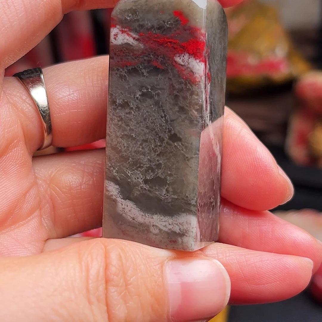 昌化石印石鸡血石方章