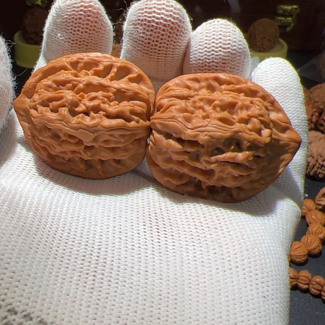 文玩核桃把件天**客水晶剑