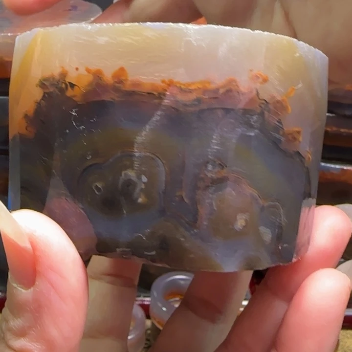 江***姐定制玛瑙手镯不退换