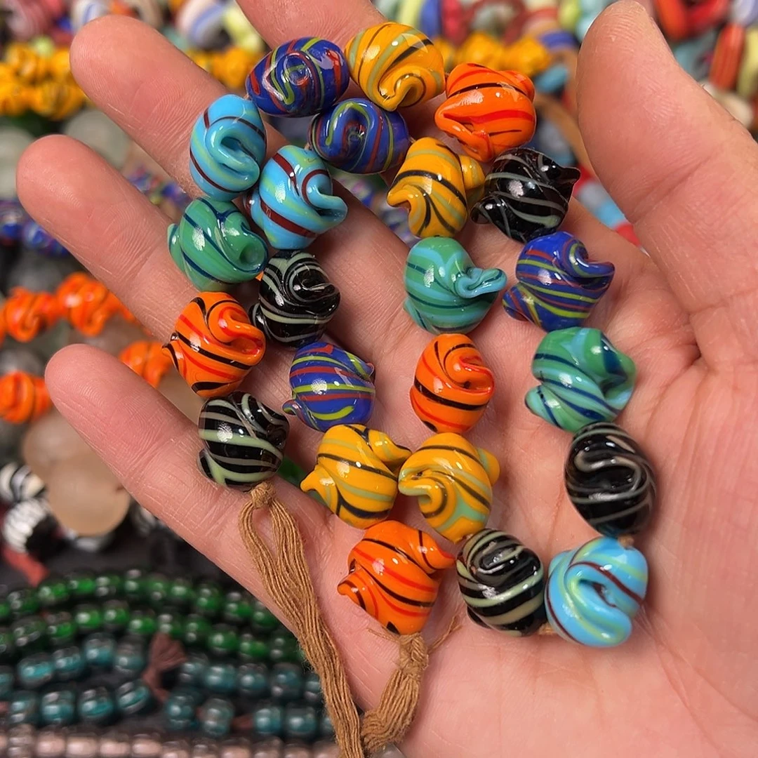 琉璃非金属混色扭扭珠