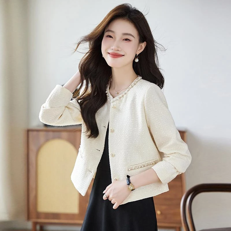 法式小香风修身时尚白色外套女小个子短款2025春秋新款感秋冬上衣
