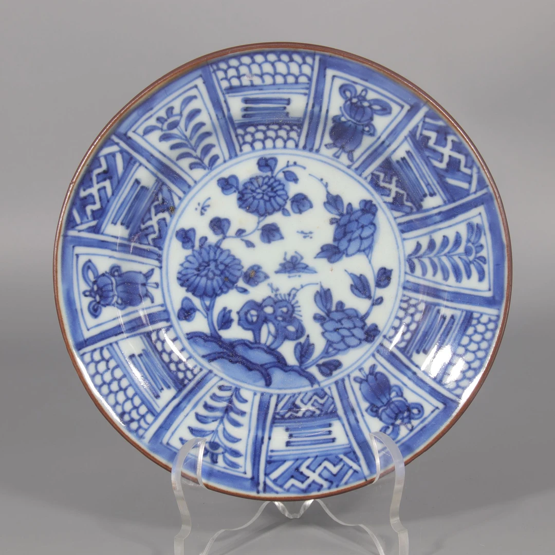 青花花卉盘    H412-265