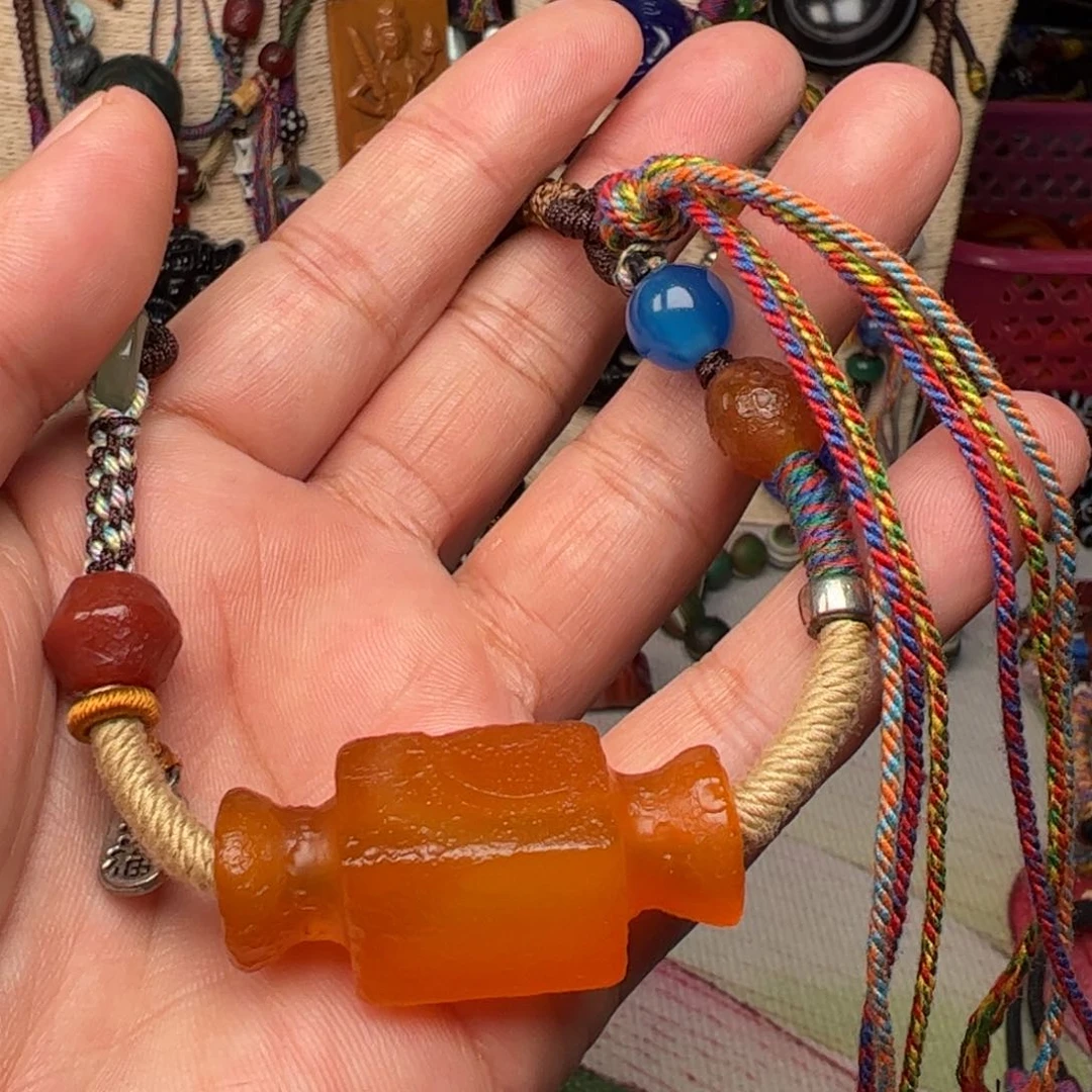 玛瑙/玉髓颈饰未镶嵌