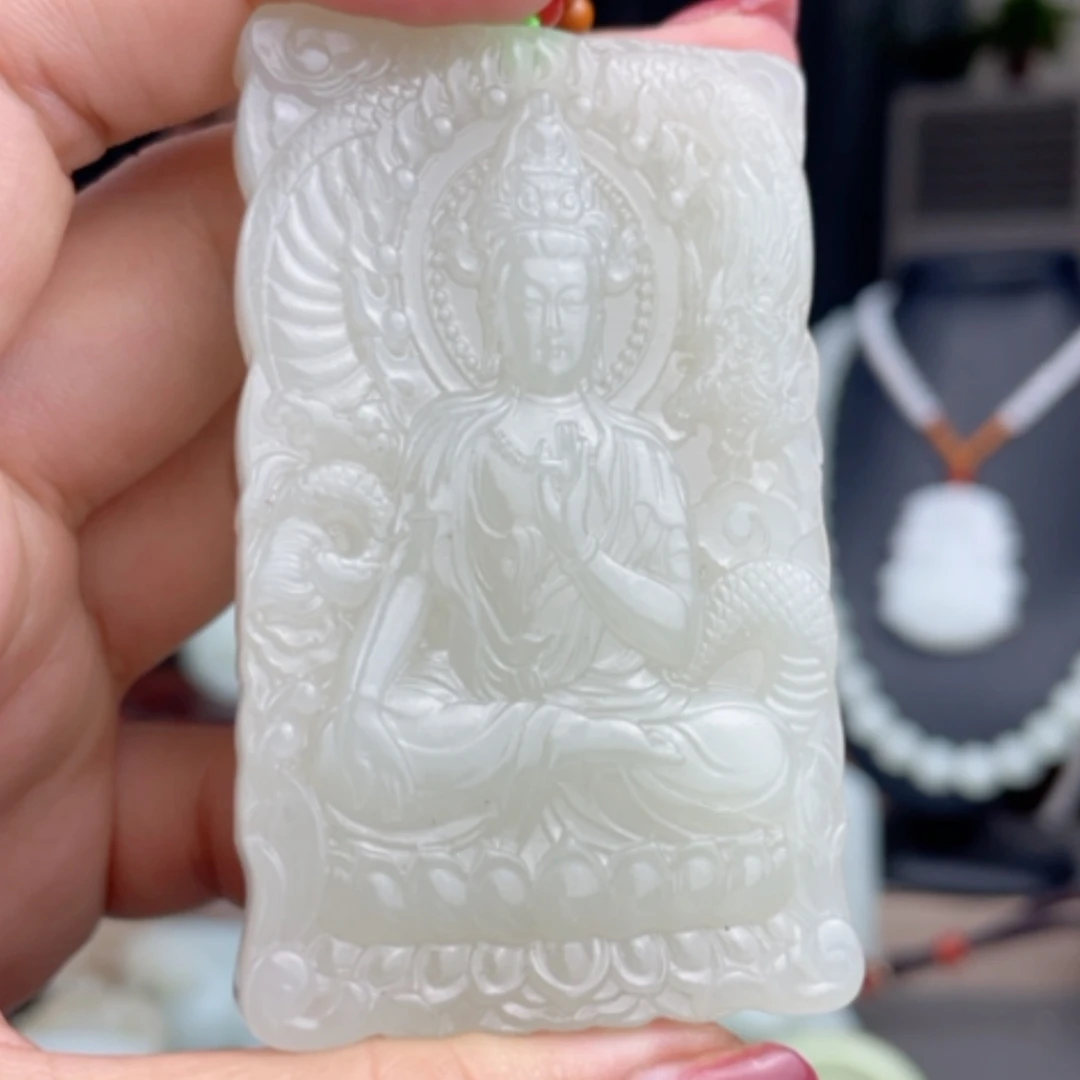 【闪购商品】颈饰未镶嵌和田玉