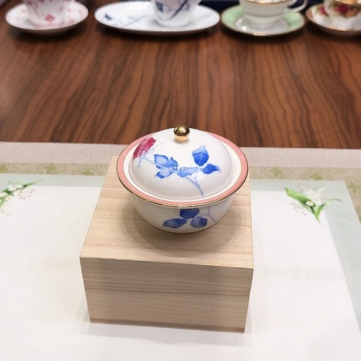 瓷片杯子杯子杯子水杯杯子水杯