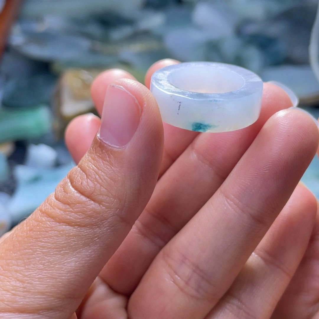 未镶嵌定制翡翠翡翠定制