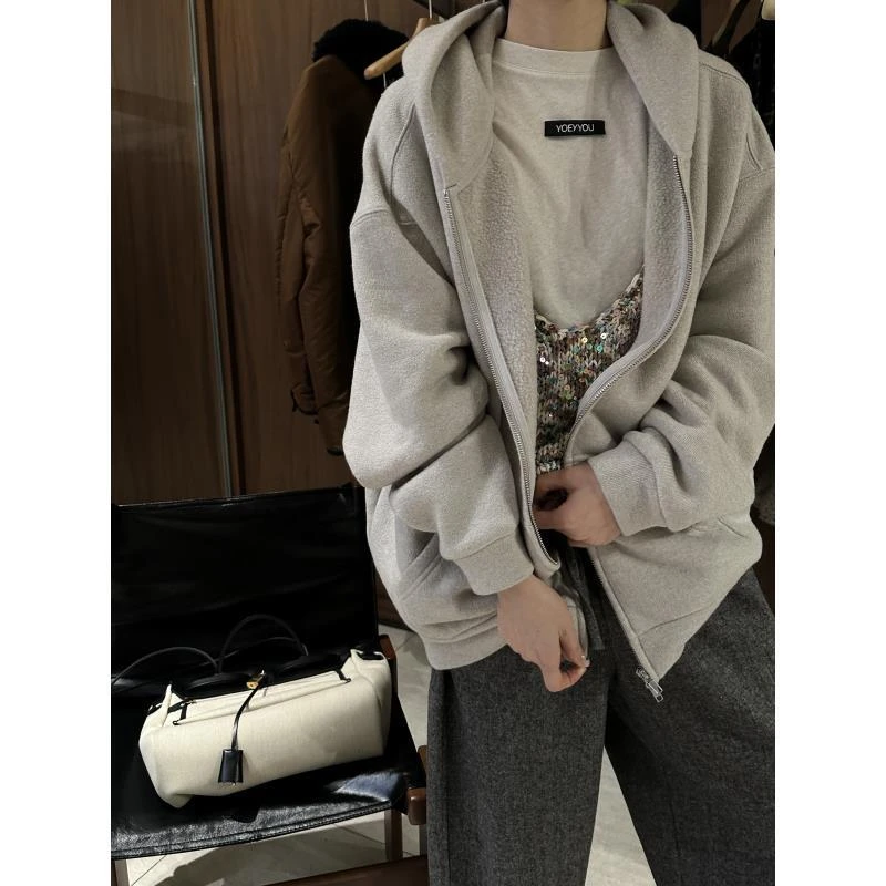 天丝羊毛加绒软糯带帽卫衣外套  J25WT773