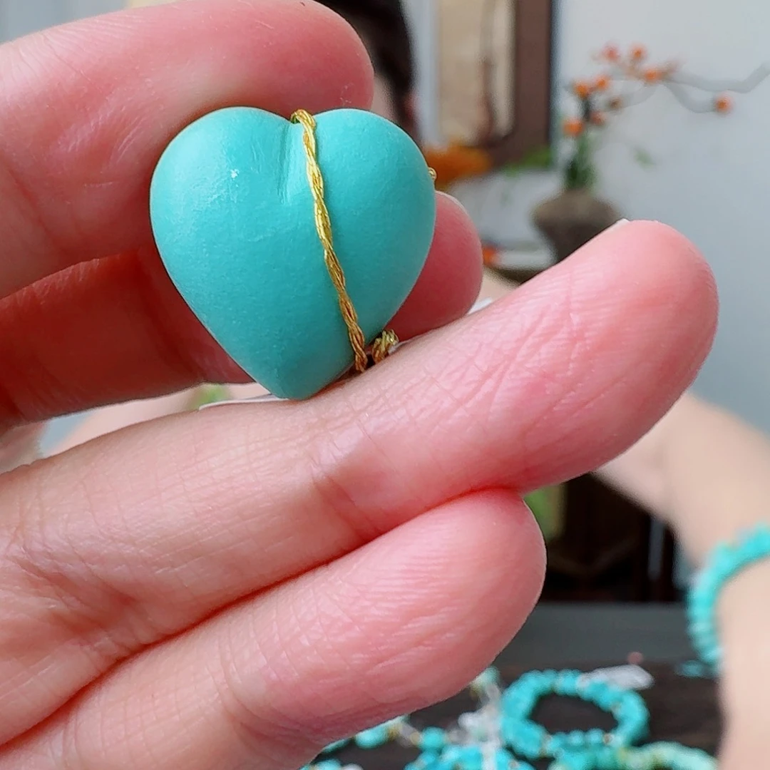 未镶嵌绿松石珠宝奇石