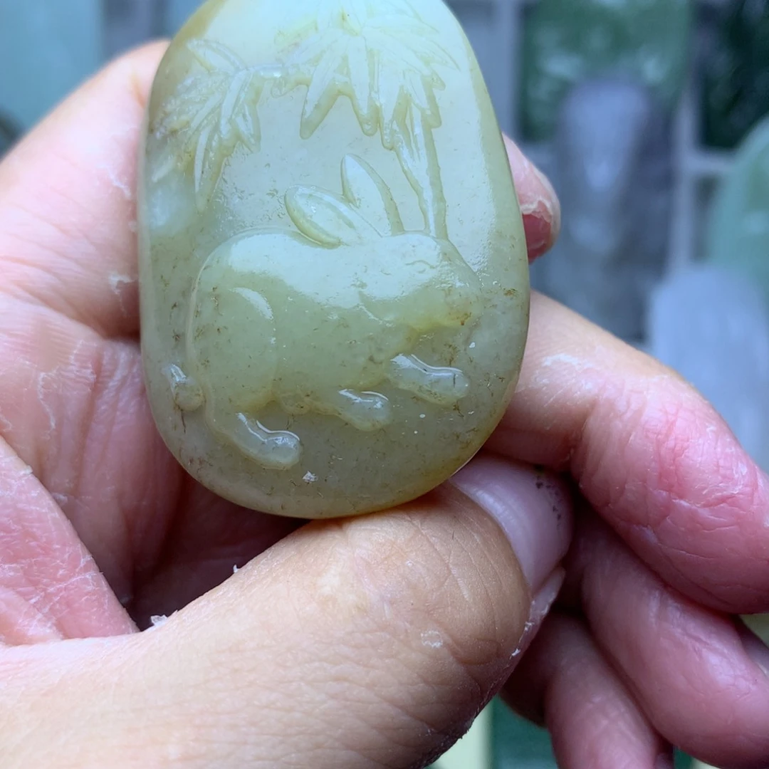 和田玉未镶嵌颈饰