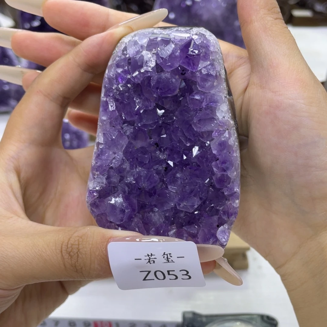 乌拉圭紫水晶摆件z053