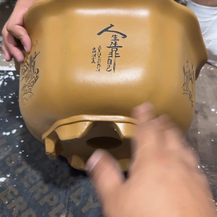 紫砂花盆瑕疵的问题也