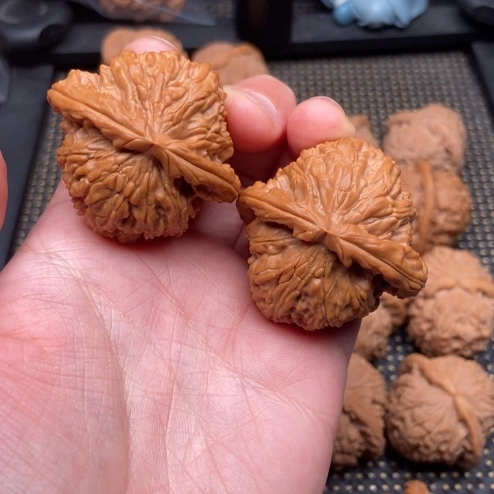 吊坠文玩核桃白狮子