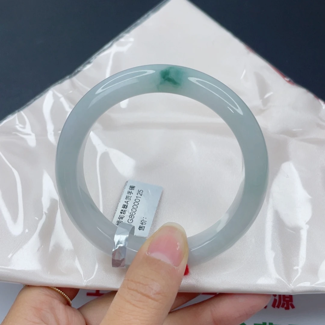 翡翠未镶嵌手镯A货飘花手镯