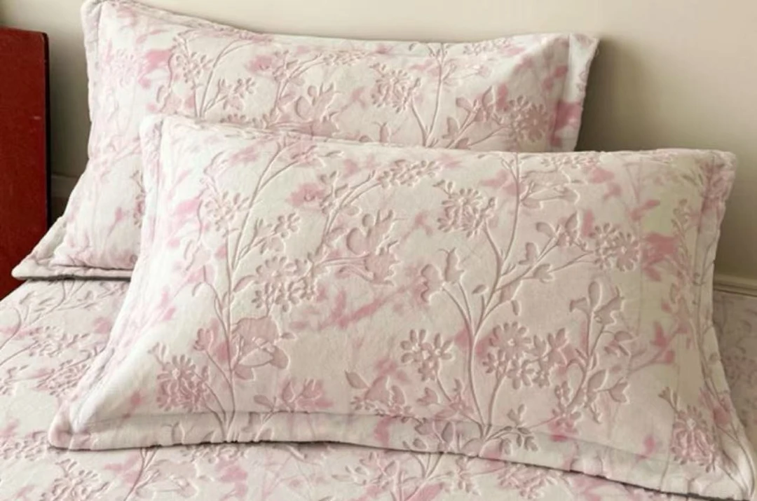 3#牛奶绒枕套48*74（个别微瑕）介意勿拍  直播间看货拍单