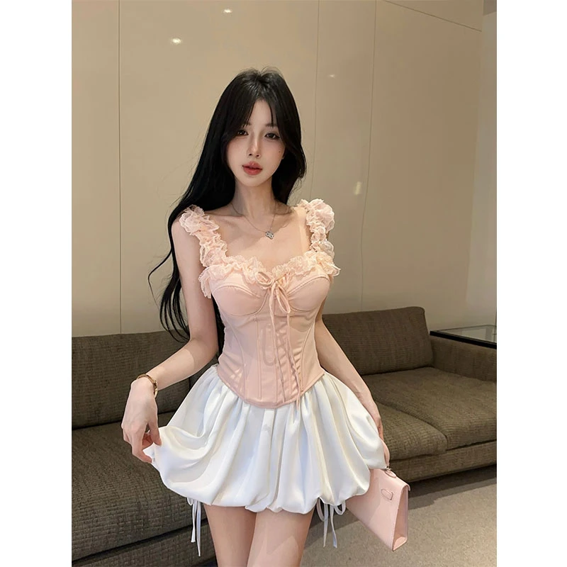 2025秋季新品纯欲辣妹风鱼骨蕾丝木耳边吊带背心上衣花苞裙裤套装