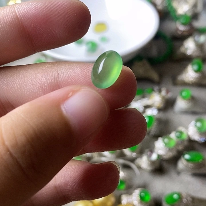 翡翠未镶嵌手链翡翠冰种