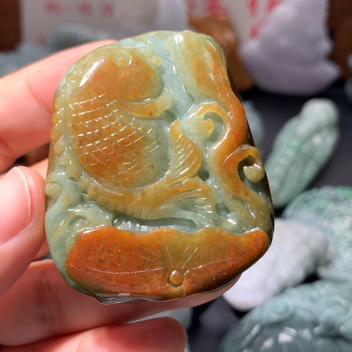 翡翠未镶嵌颈饰保真天然A货翡翠
