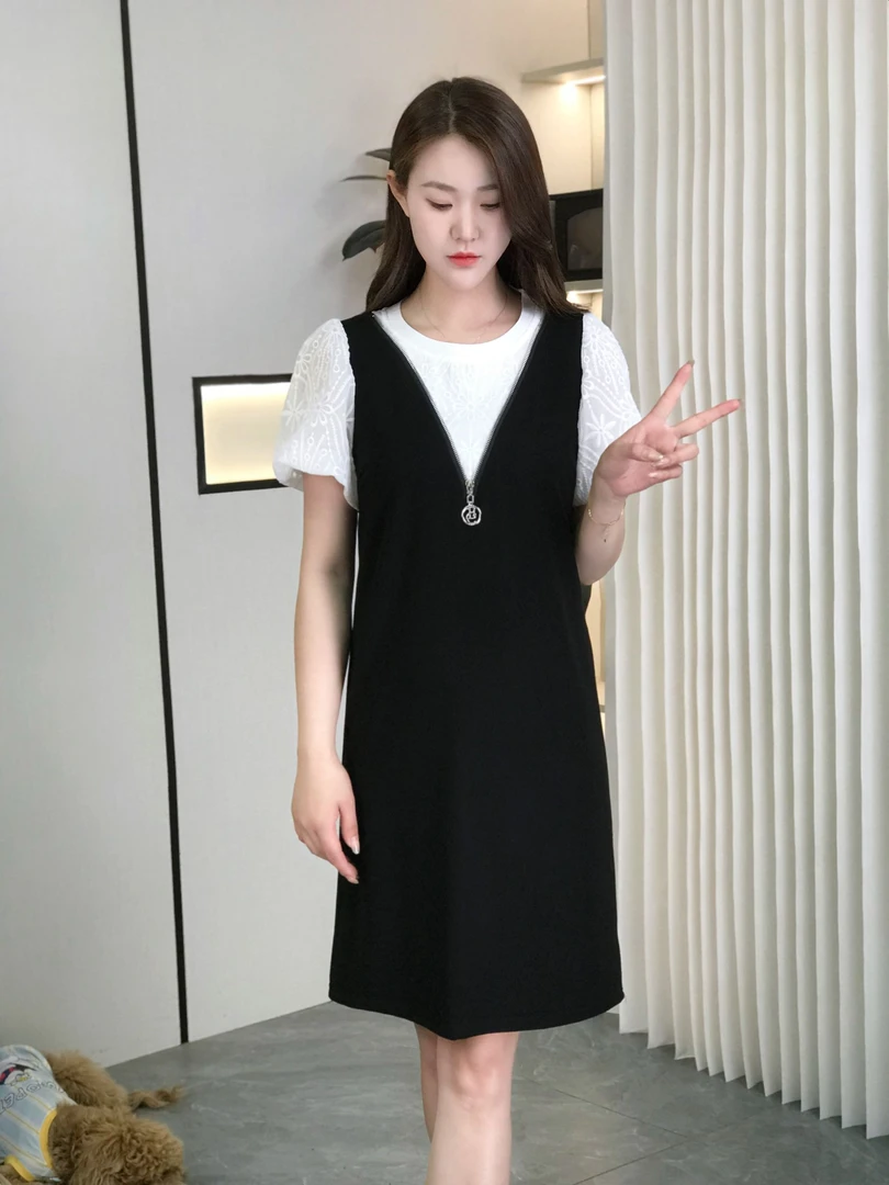 法式短袖夏季泡泡袖连衣裙洋气黑色女显瘦气质裙