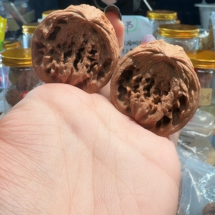 桃核吊坠大沽石蛇头40尺