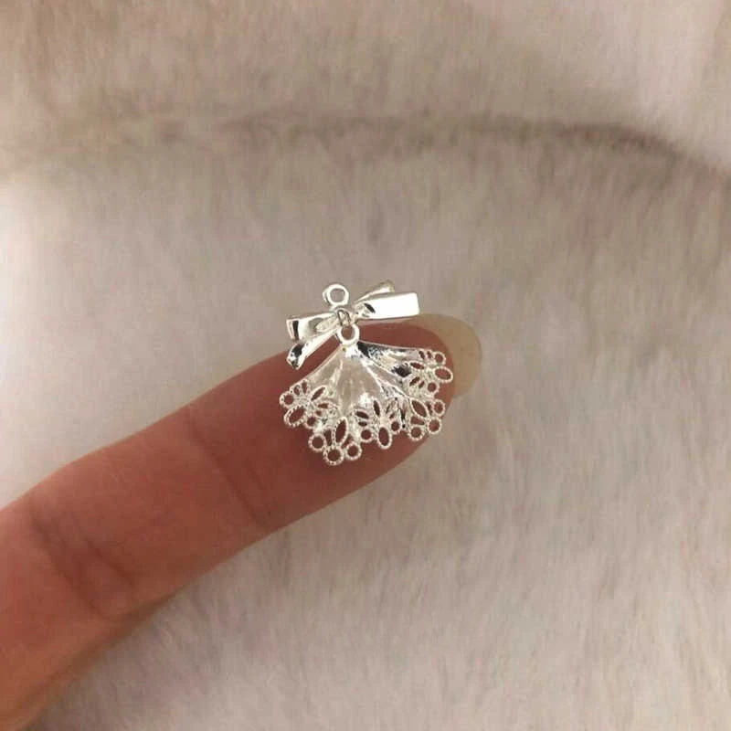 铜合金耳饰 耳钉女款送女朋友「优雅少女」法式银色蕾丝耳环蝴蝶结