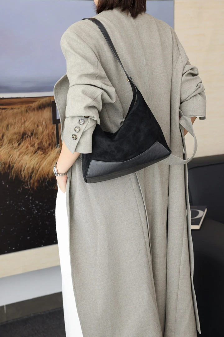 新款轻奢麂皮女士柔软单肩斜挎包包通勤腋下包包中百搭气质女包