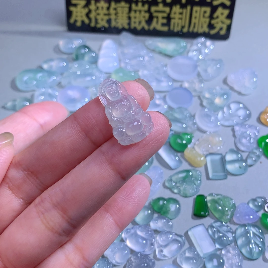米***儿定制翡翠未镶嵌观音