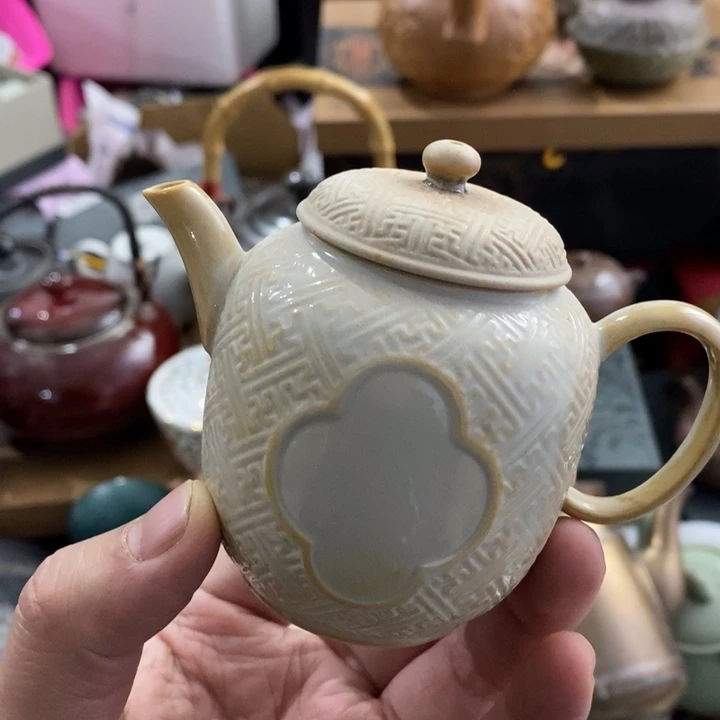 陶瓷艺术品及陶瓷制品