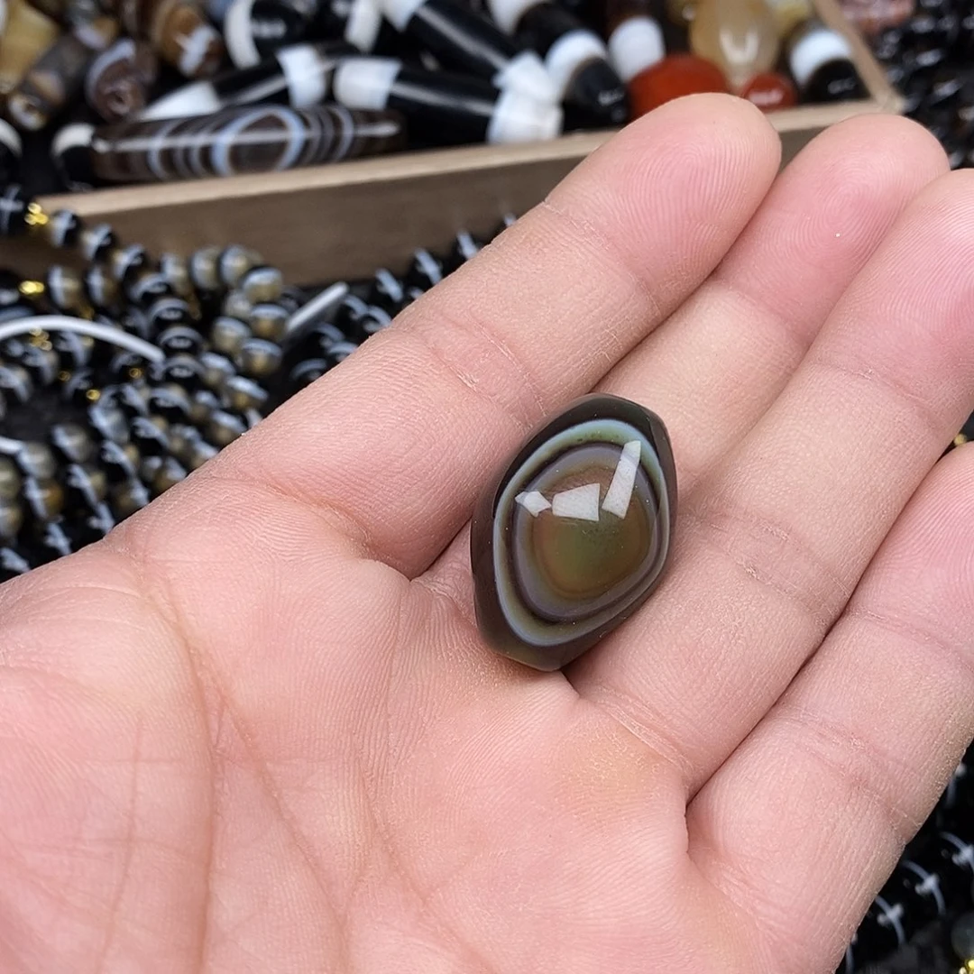 小***r玛瑙/玉髓未镶嵌手链