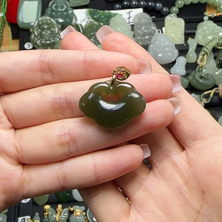 颈饰银S925镶嵌和田玉