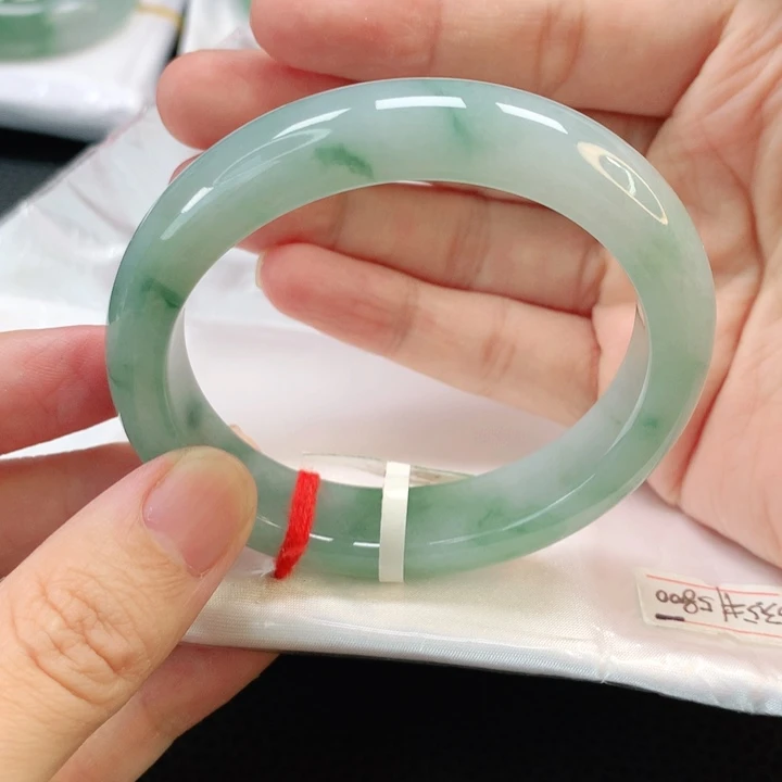 未镶嵌手镯翡翠贵妃53.5