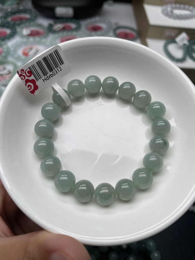 天然翡翠A货圆珠手链卡10左右气质时尚百搭轻奢（多样性发货）