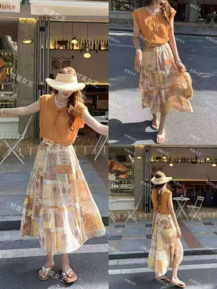 波西米亚风套裙，针织小衫搭配花色半身裙