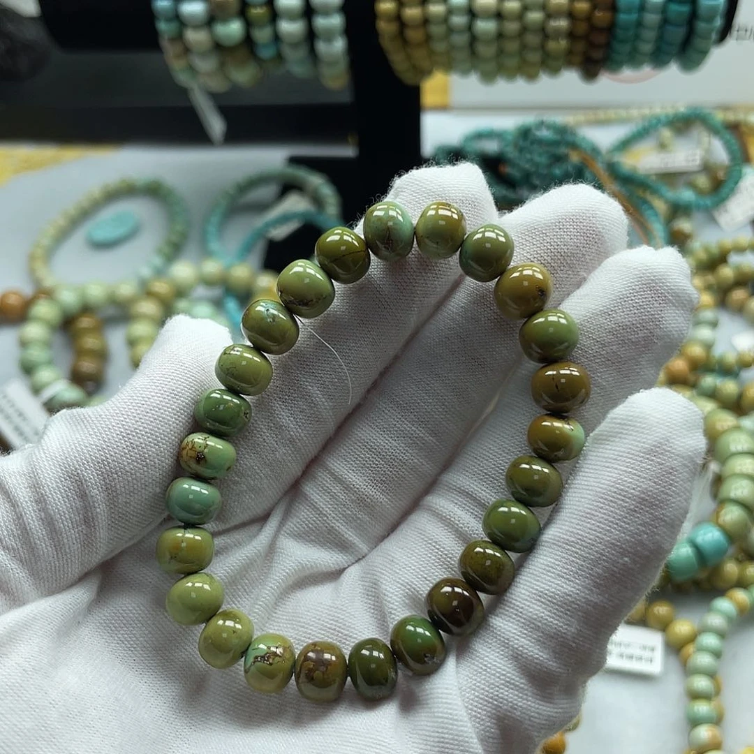 未镶嵌绿松石珠宝奇石