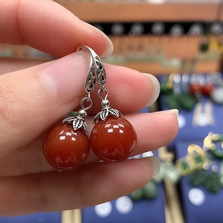 玛瑙/玉髓银S925镶嵌耳环12左右