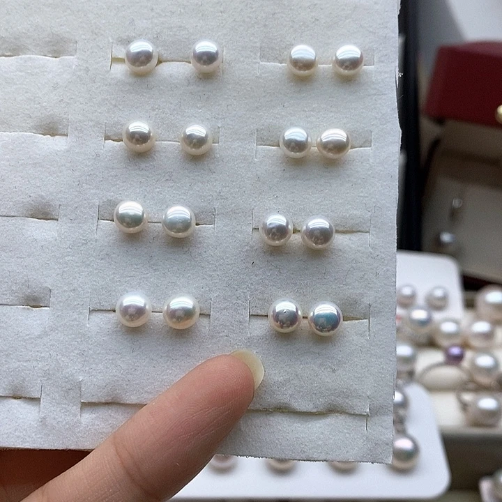 银开播福利小耳钉6