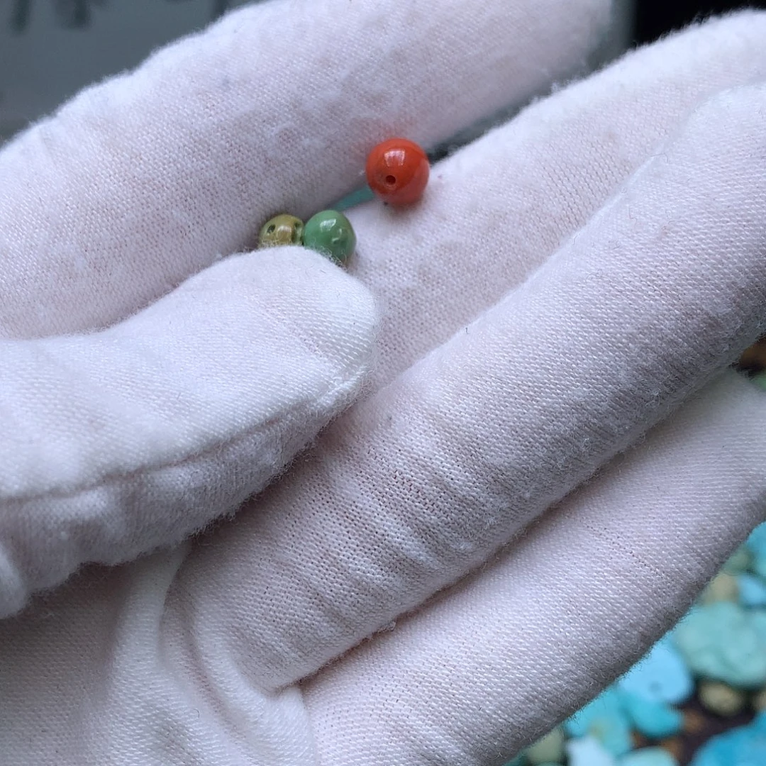 南红玛瑙未镶嵌珠宝奇石