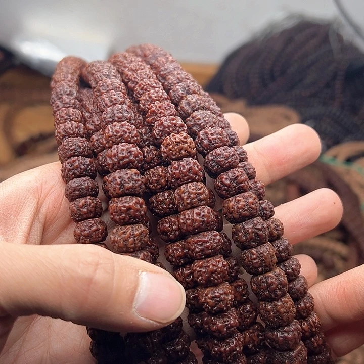 金刚菩提手串藏式红皮保手持