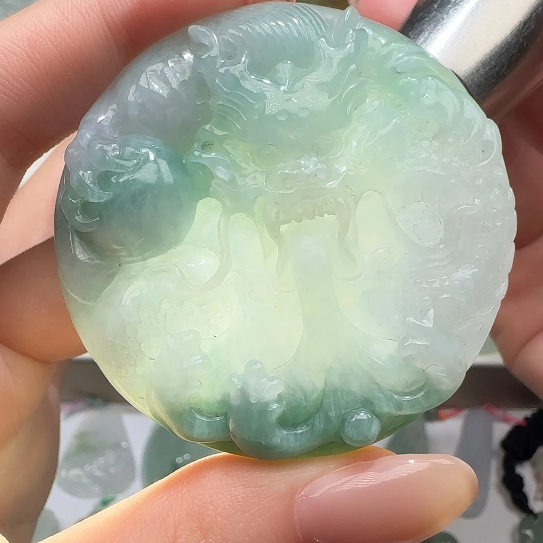 翡翠未镶嵌颈饰天然缅甸a货翡翠龙牌