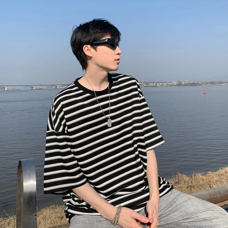 条纹短袖t恤男高级感痞帅半袖夏季潮流潮牌宽松美式圆领五分袖T恤