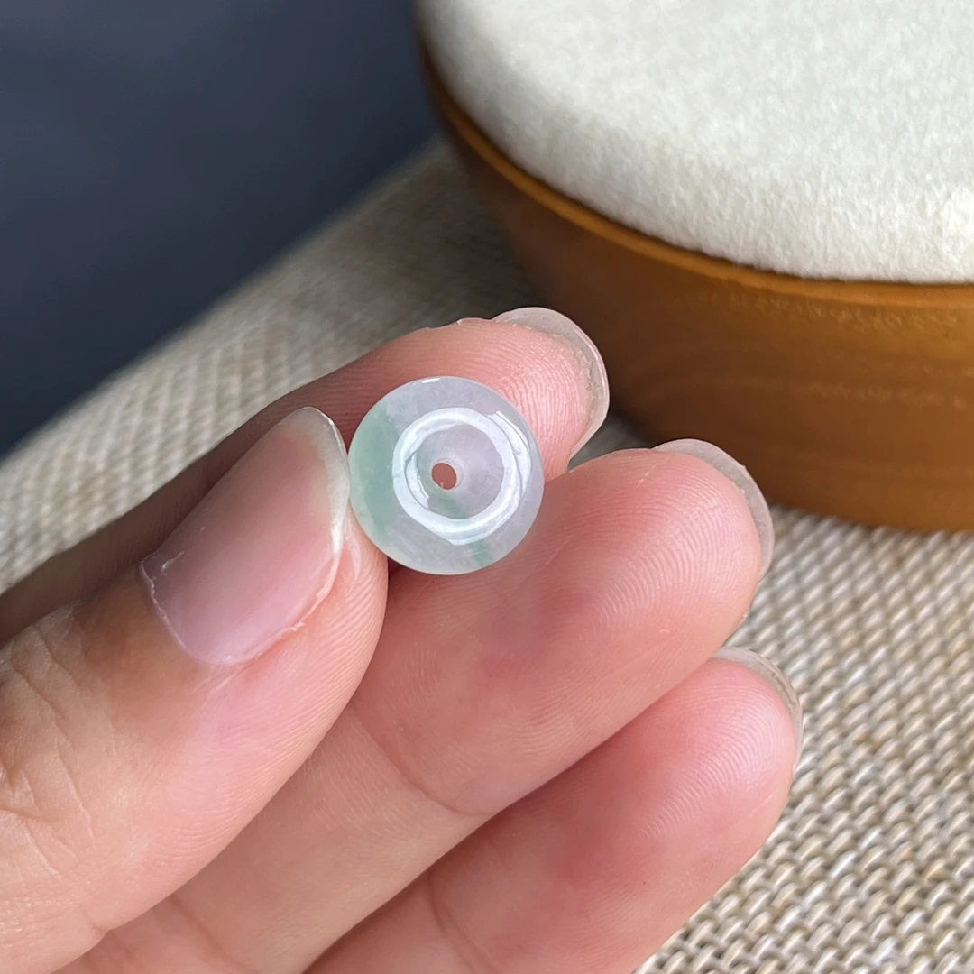 11×4.4冰飘花小扣子天然缅甸a货翡翠平安扣吊坠迷你宝宝手绳玉扣
