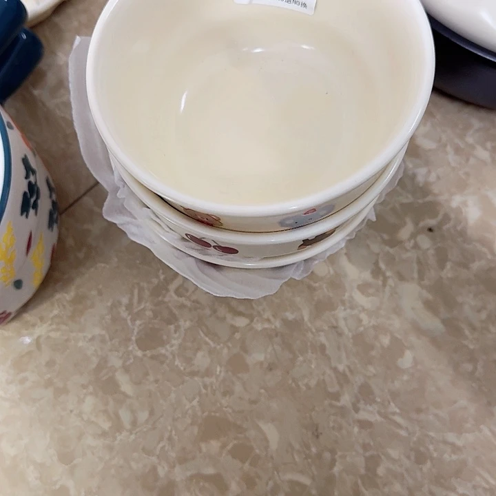 塑料陶瓷碗091四个碗