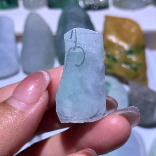 翡翠散珠翡翠边角料