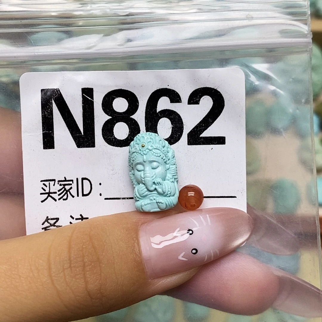 郭***南红玛瑙未镶嵌配饰