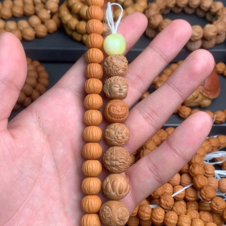 王***手串猴头核桃1111