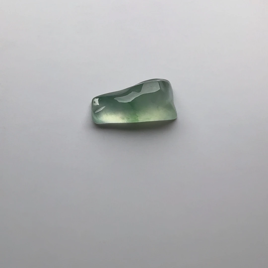 翡翠颈饰未镶嵌山