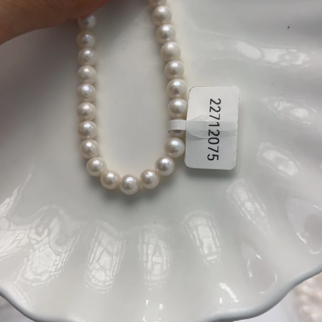 淡水珍珠未镶嵌颈饰1