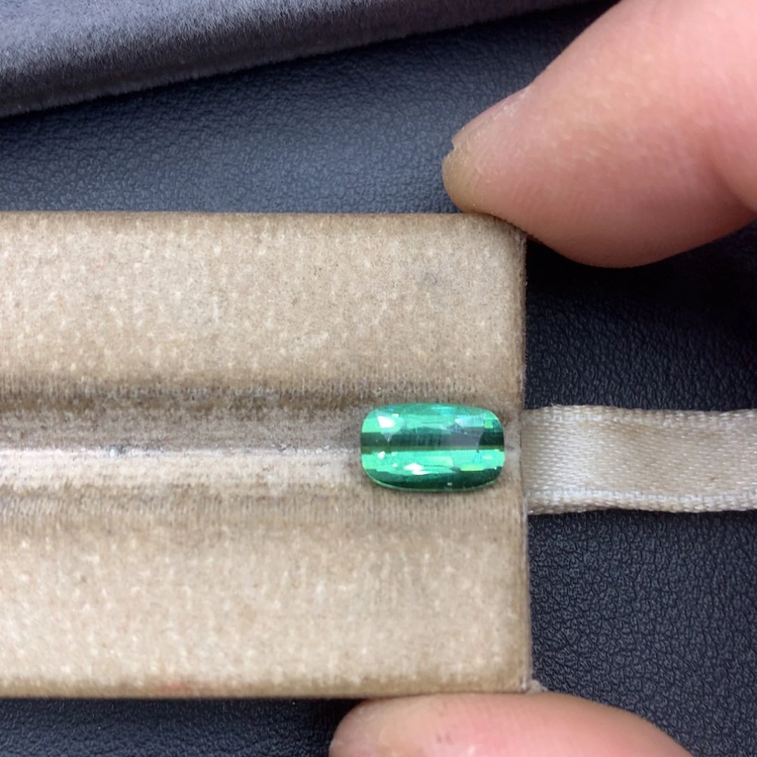 未镶嵌裸石碧玺1.88ct