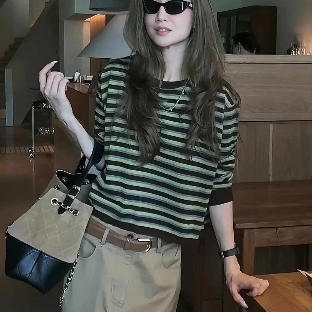2025春秋季新款女士薄款条纹长袖针织衫韩系穿搭宽松时尚短款上衣
