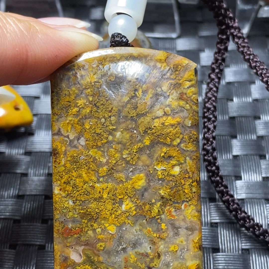 玛瑙/玉髓颈饰未镶嵌ྈ