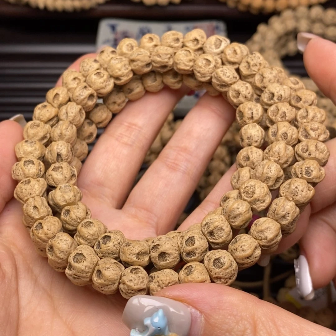 柏香籽/百香籽吊坠阿**i